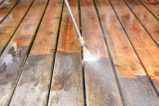 Best Spring Cleaning  in Raymond, WI
